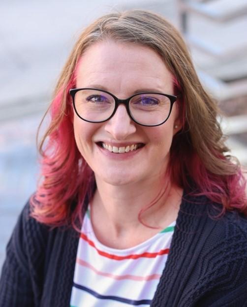 Headshot of Julie Eshleman